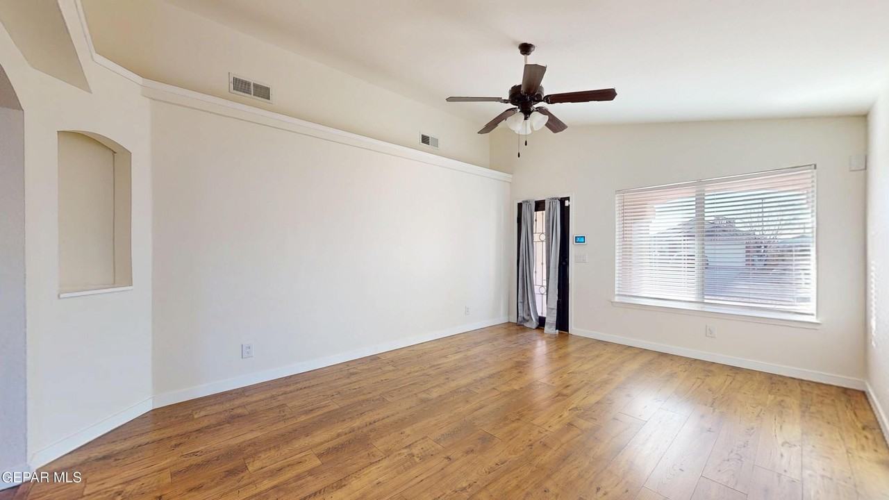 4620 Joseph Rodriguez Dr - Photo 4 of 49