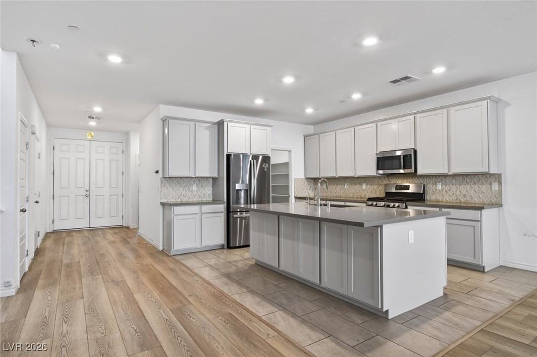 238 Polaris Ridge Ave - Photo 7 of 37