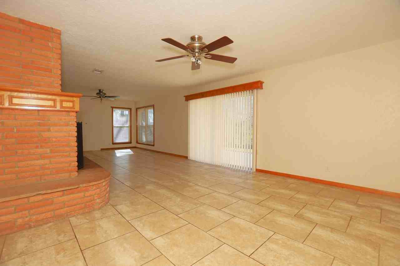 113 Old Angleton Rd #1 - Photo 3 of 10