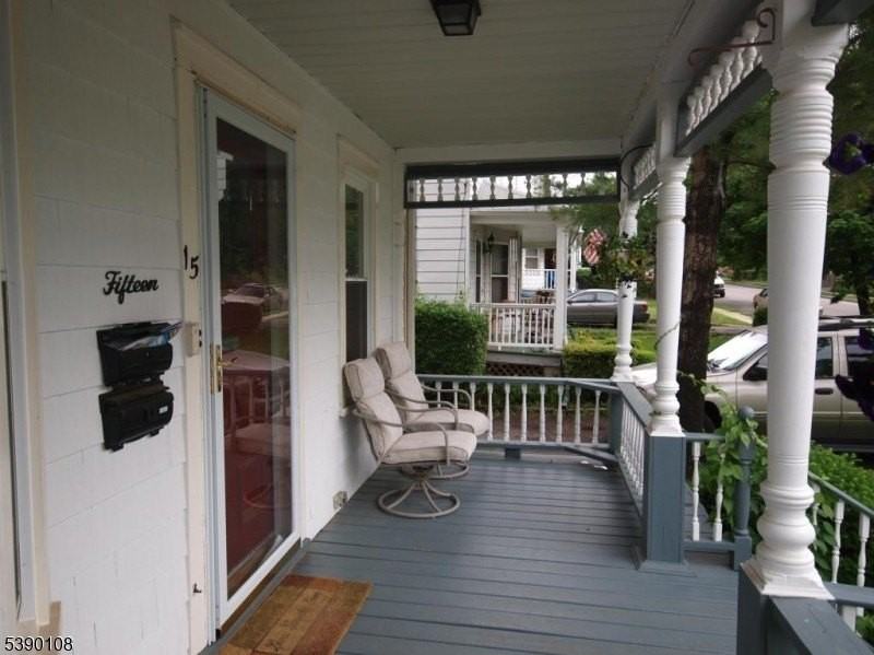 15 Washburn Pl - Photo 3 of 24