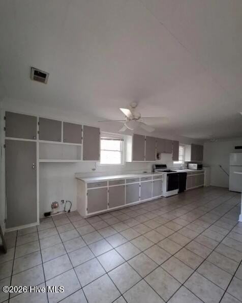 1613 Longwood Dr - Photo 7 of 22