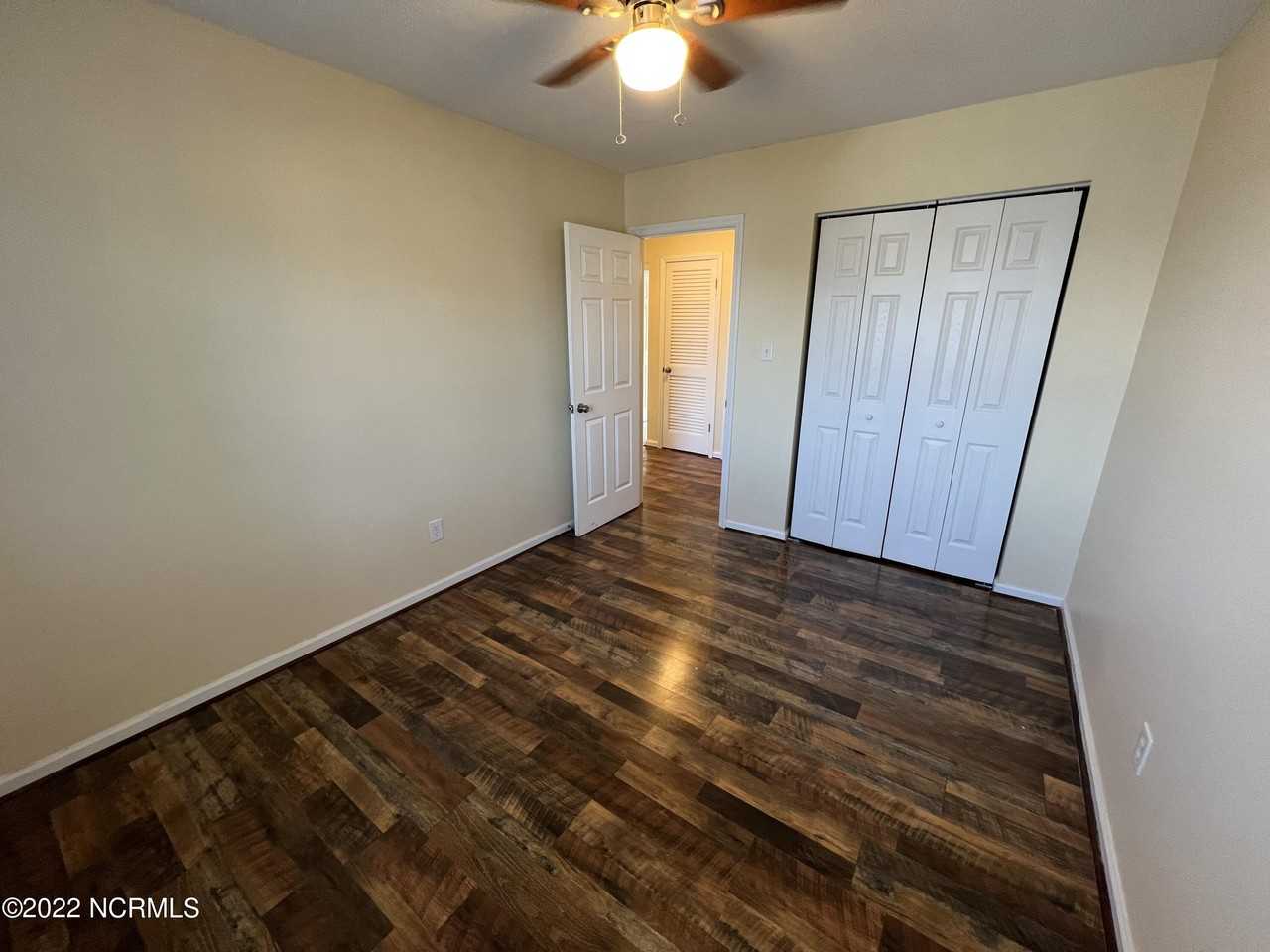 165 Brown Blvd Unit Q #Q - Photo 5 of 21