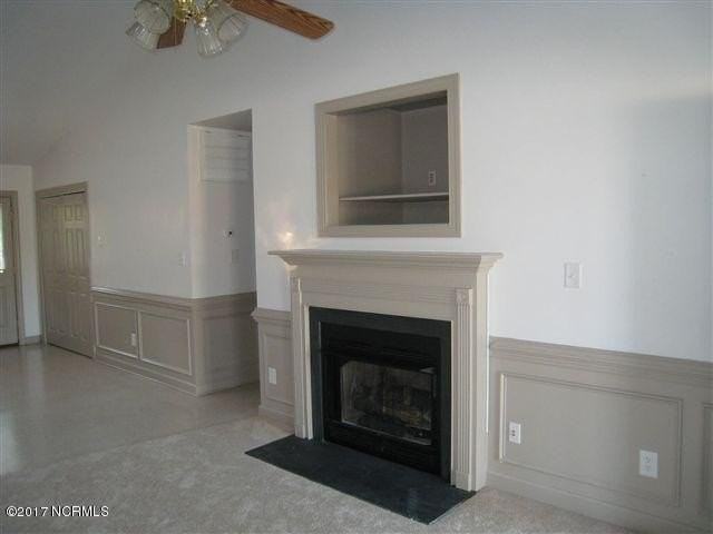 145 Starling Rd ## 2 - Photo 5 of 10