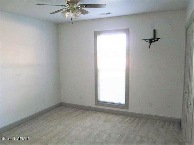 145 Starling Rd ## 2 - Photo 7 of 10