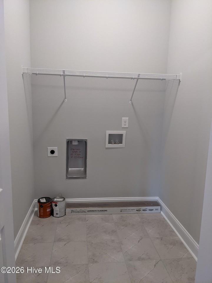 631 Belt Rd - Photo 4 of 12