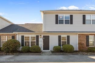 559 Corbin St - Photo 1 of 1