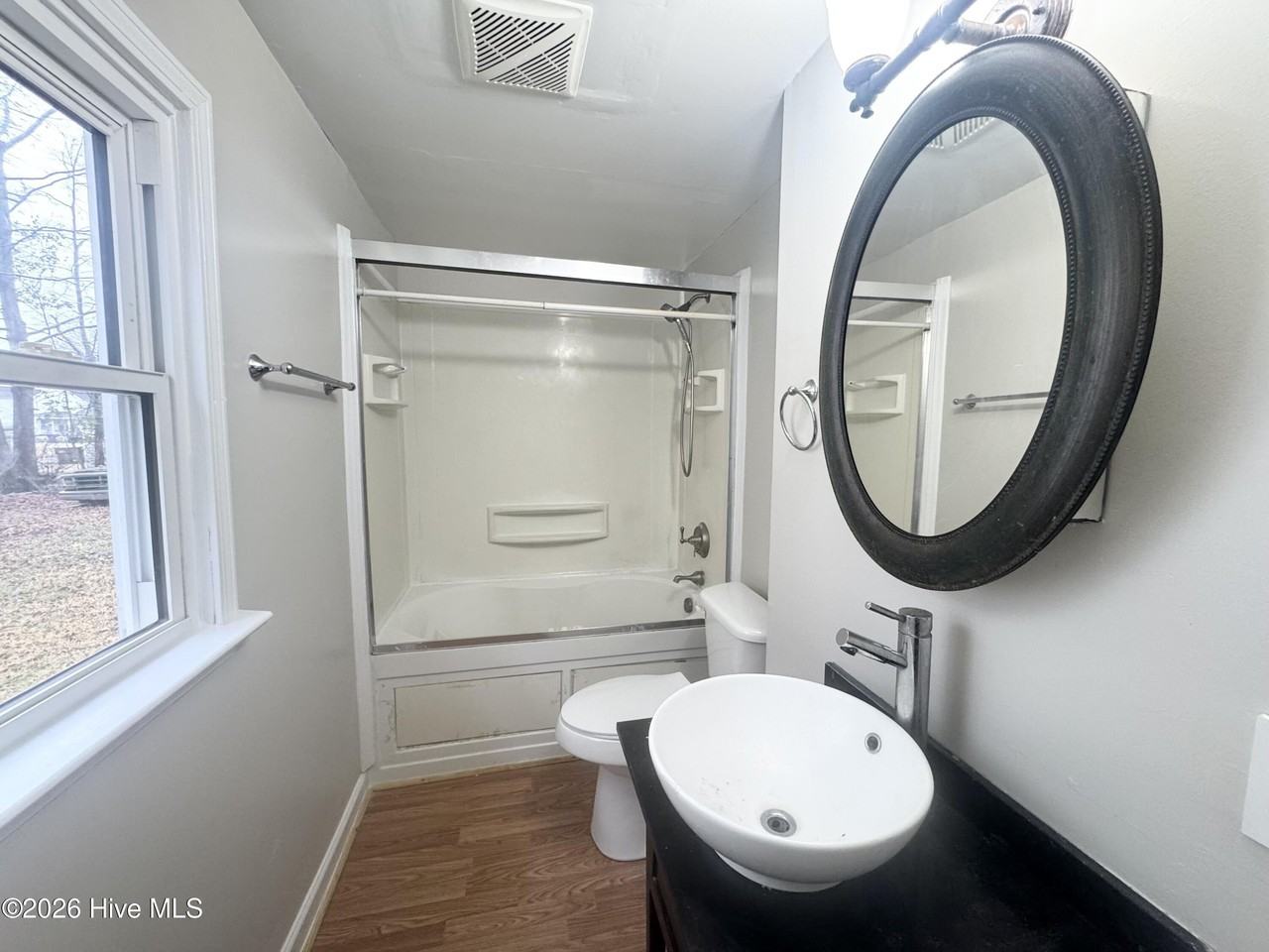 711 Parsonage St - Photo 7 of 9