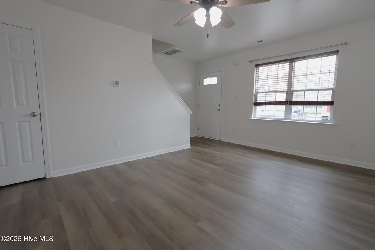 9010 Banister Loop - Photo 3 of 14