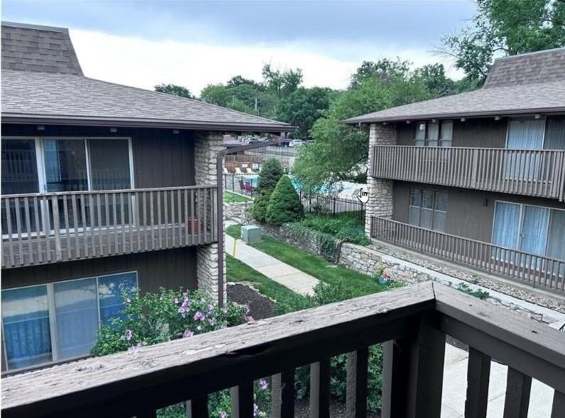 423 W 104th St Apt C #C - Photo 6 of 16