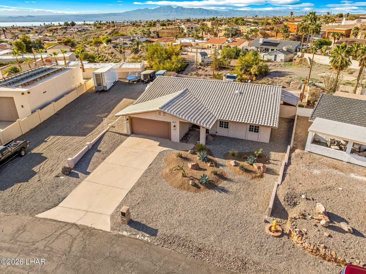 4017 Bear Dr - Photo 2 of 50