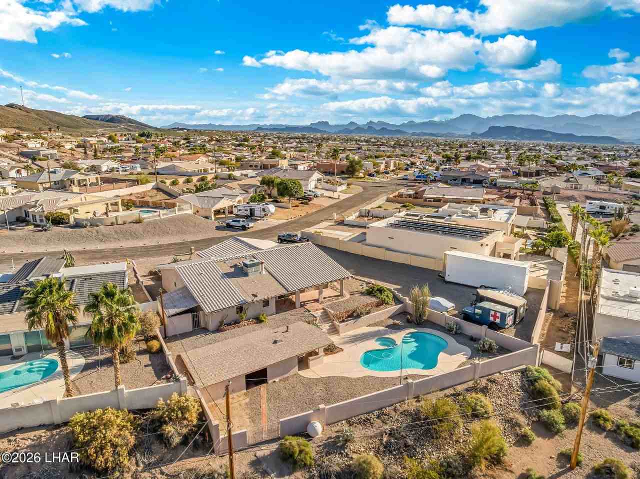 4017 Bear Dr - Photo 5 of 50