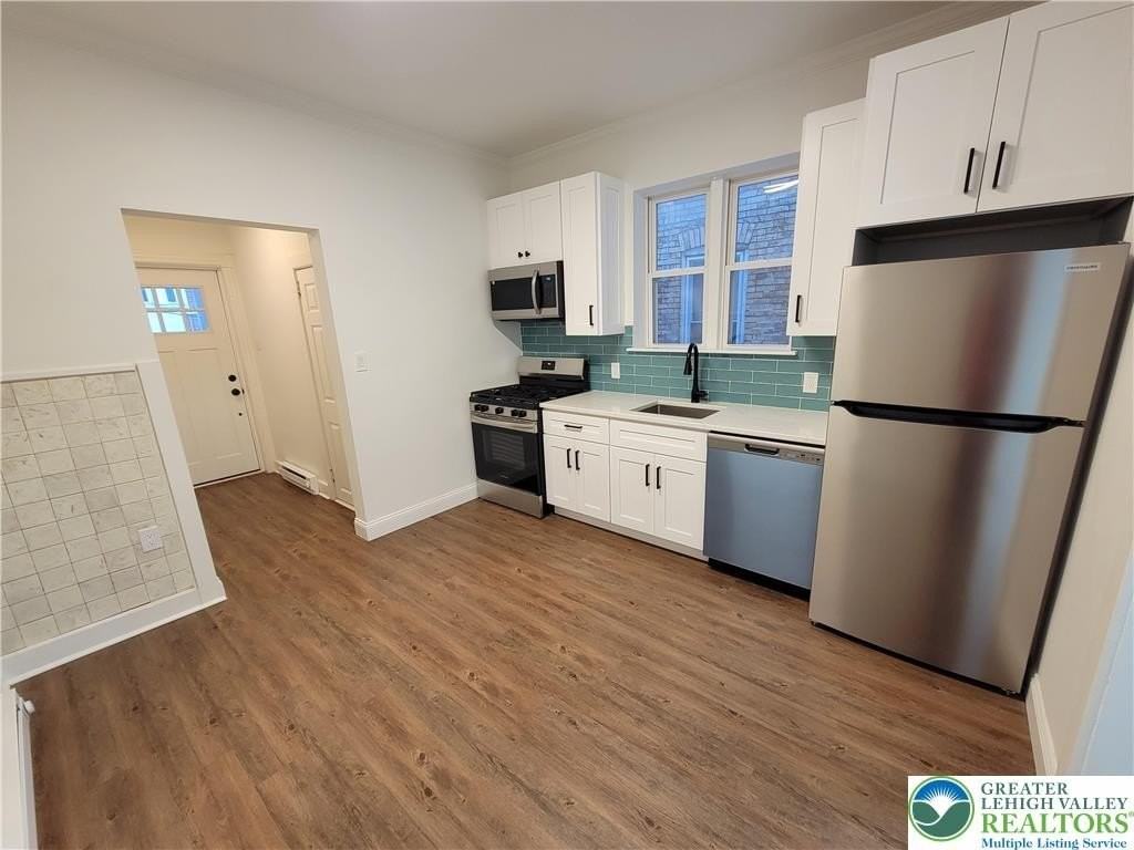 746 Linden St Unit 1 #1 - Photo 4 of 15