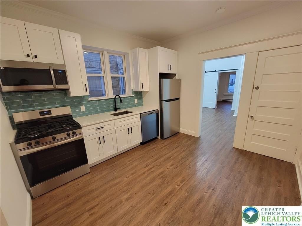 746 Linden St Unit 1 #1 - Photo 5 of 15