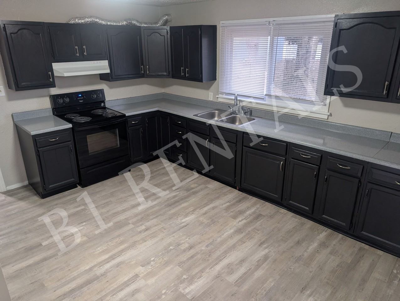 6632 N Mill St #1 - Photo 3 of 10