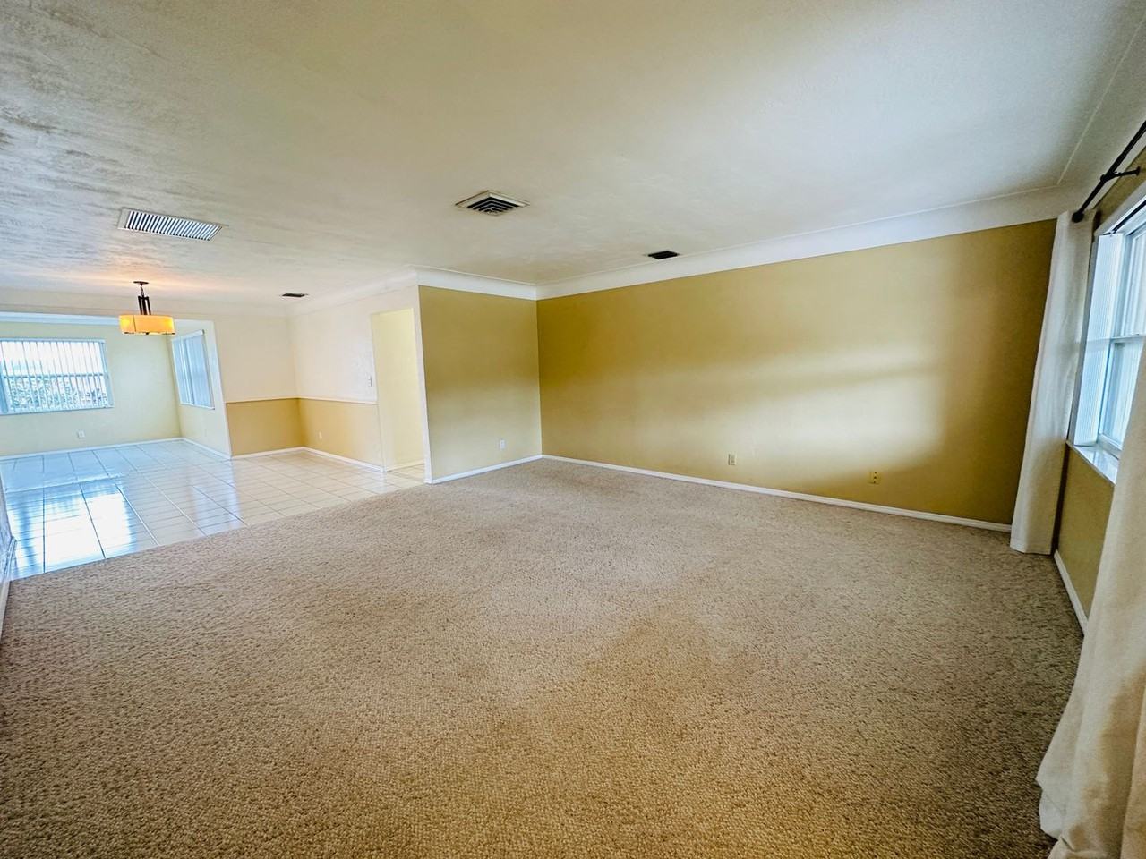 13613 87th Ave - Photo 4 of 34