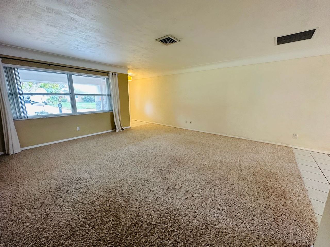 13613 87th Ave - Photo 5 of 34