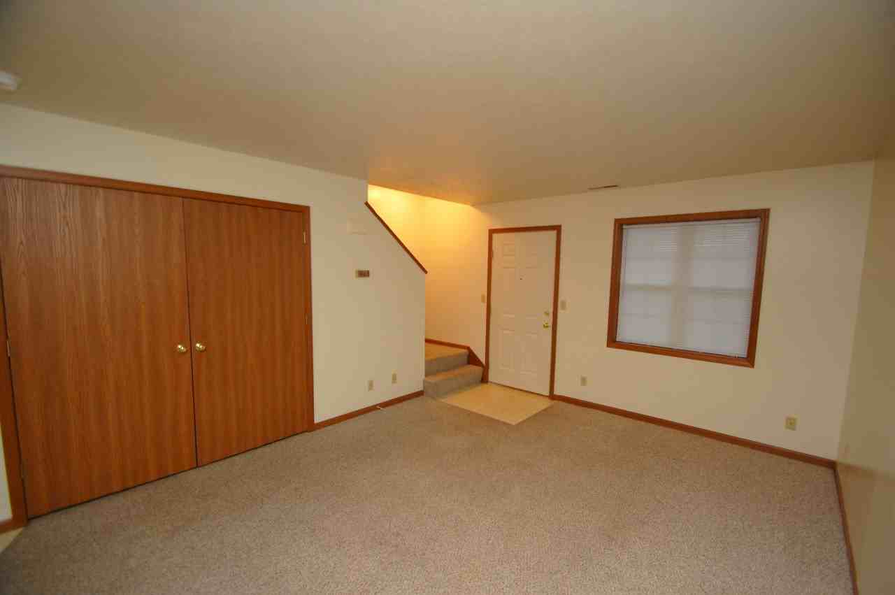 132 Watertower Ct - Photo 5 of 22