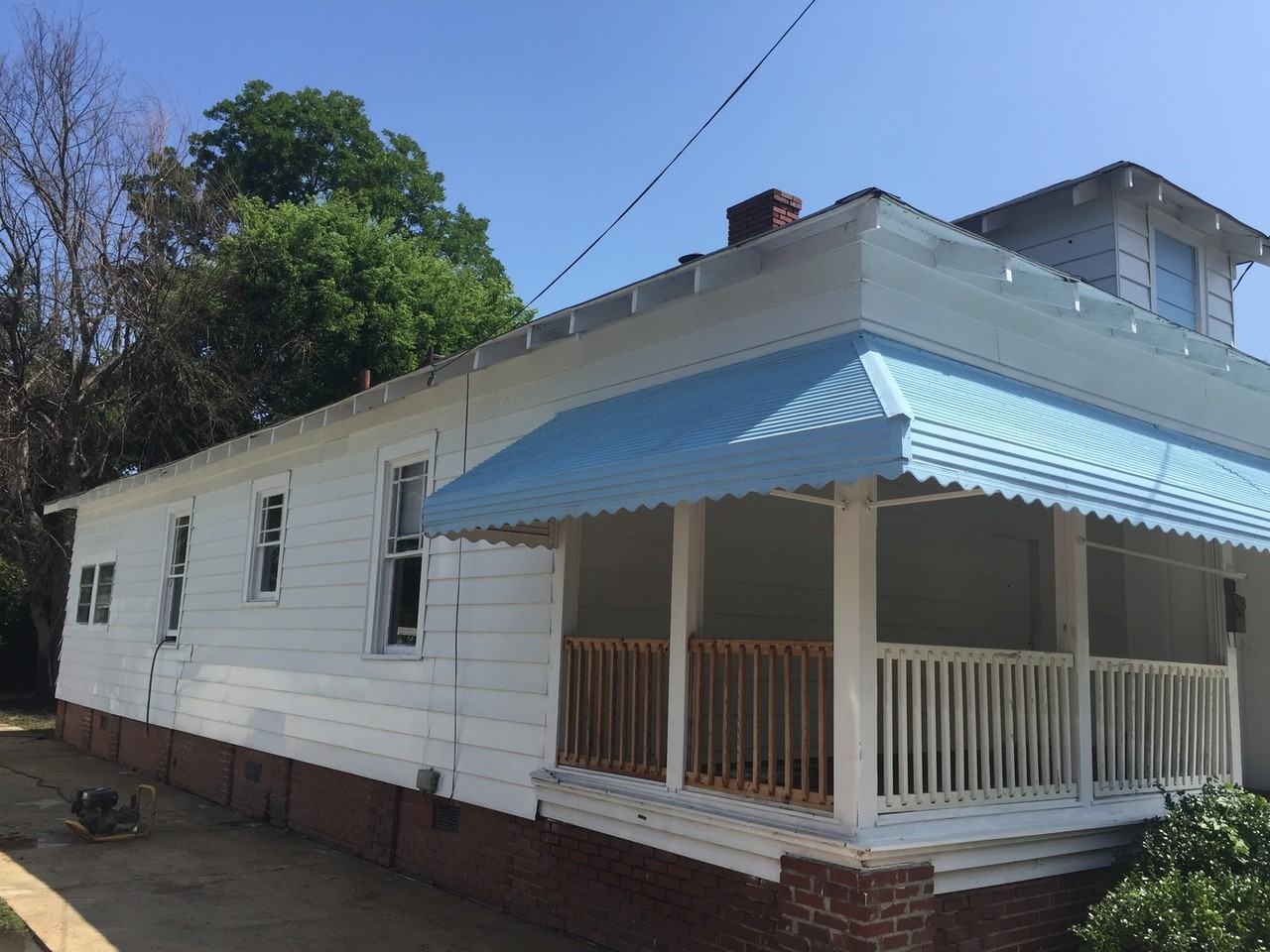 2305 Marion St - Photo 4 of 15