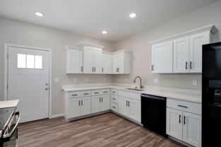 Hampton 308 - Photo 1 of 1