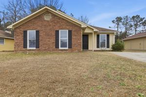 featured image of 5766 Spanish Oak Dr