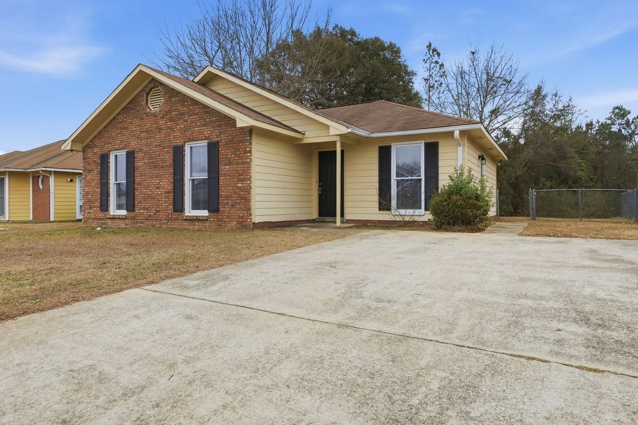 5766 Spanish Oak Dr - Photo 2 of 17