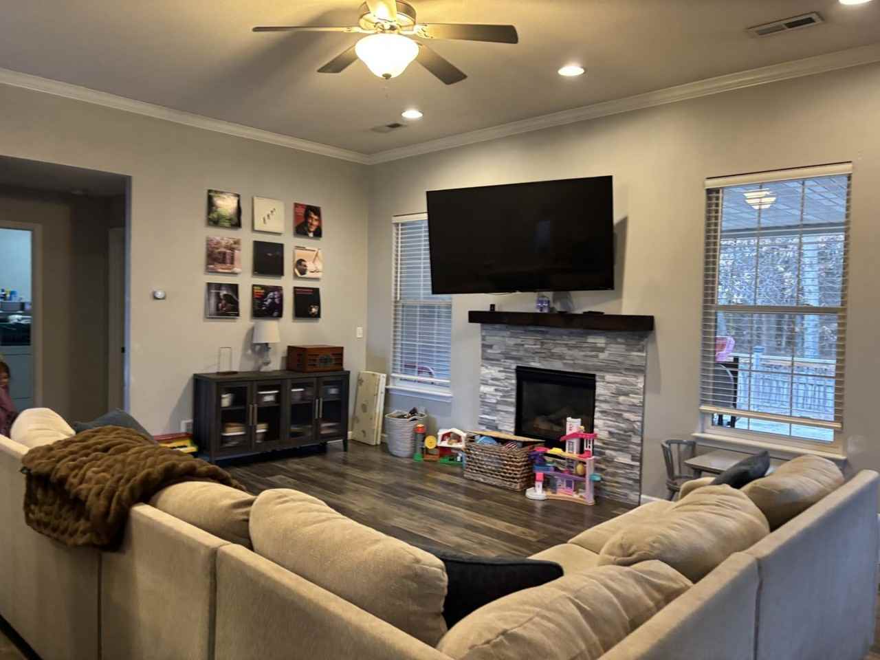 5507 Sandrock Dr - Photo 5 of 39