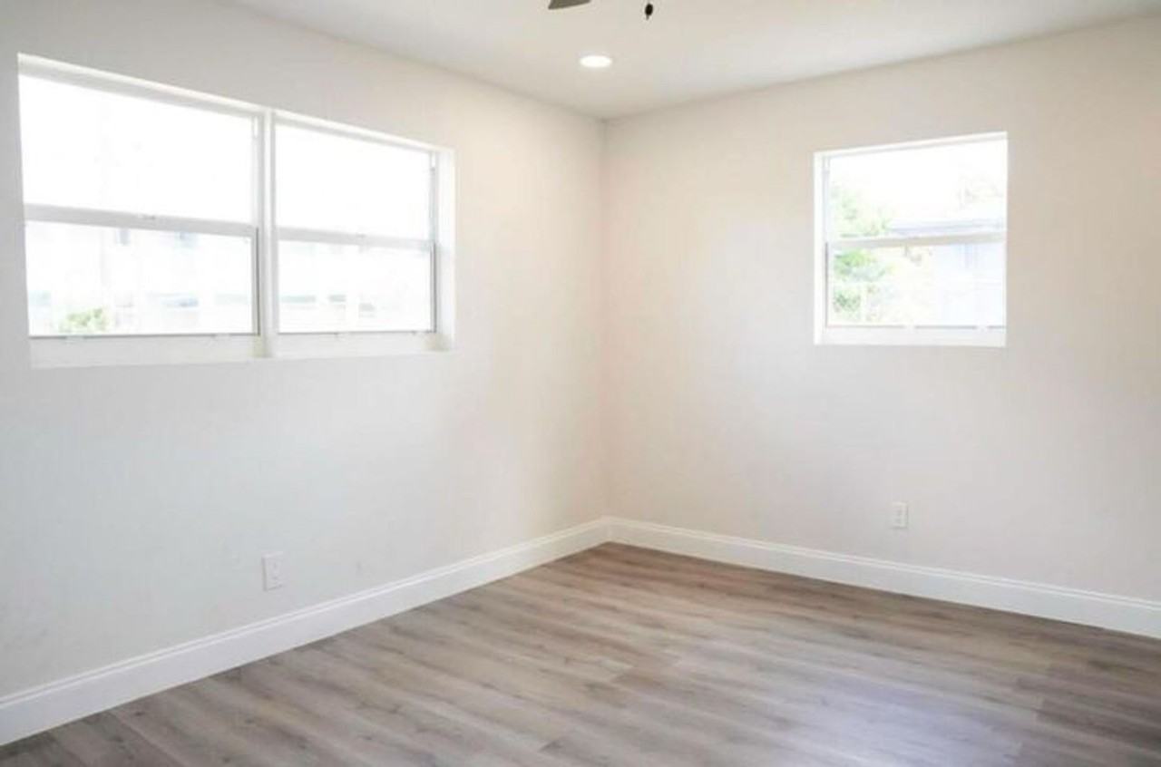 2317 Nw 15th Ct - Photo 6 of 10