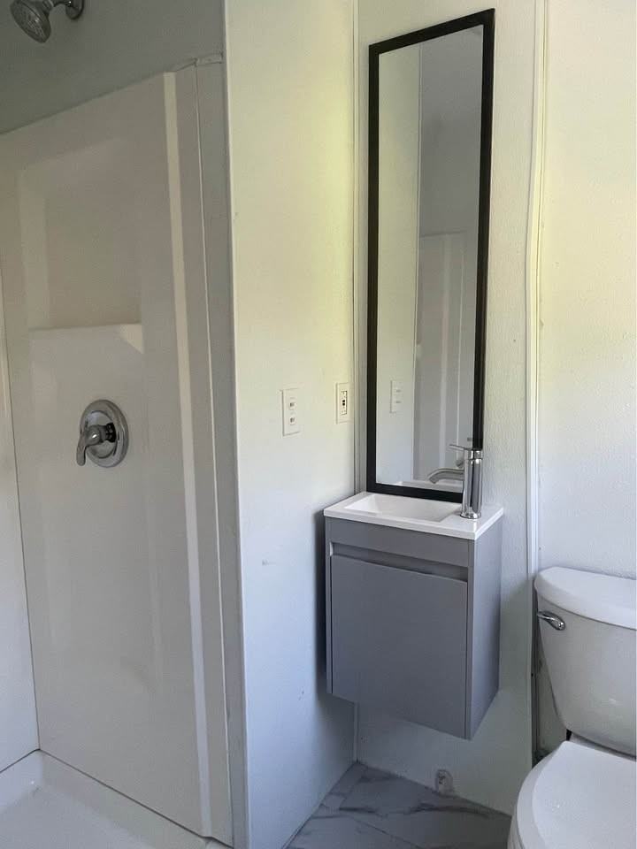 409 North Horsman Street #4 - Photo 3 of 7