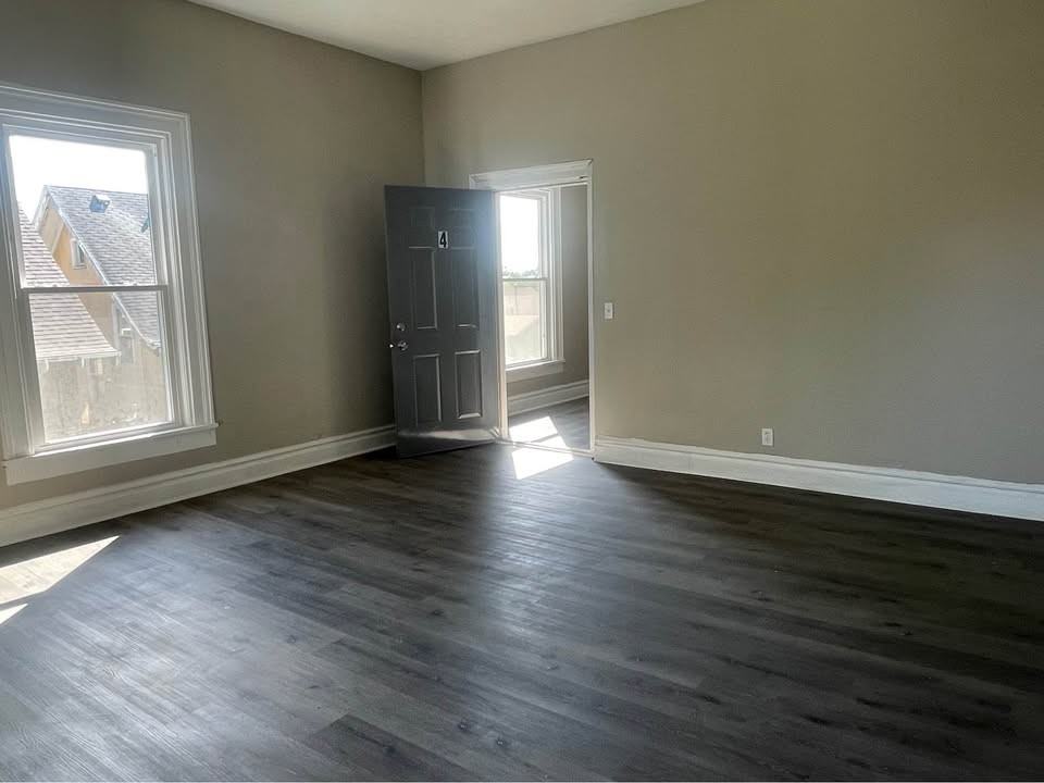 409 North Horsman Street #4 - Photo 2 of 7