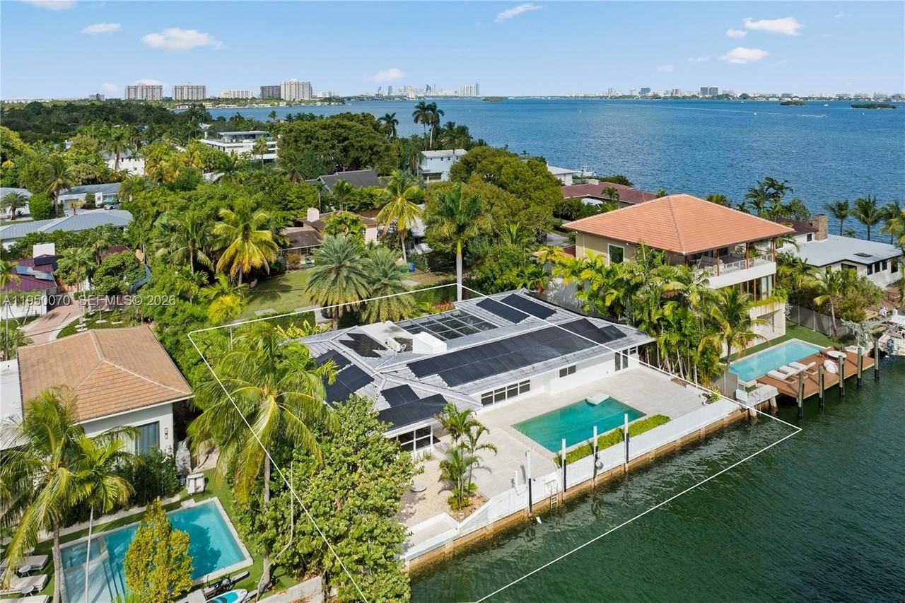 1250 Ne 87th St - Photo 2 of 50