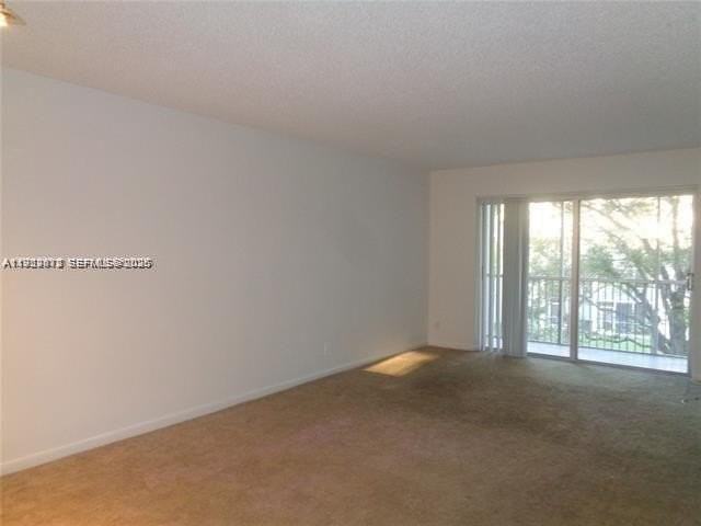 1075 Riverside Dr #304 - Photo 4 of 12