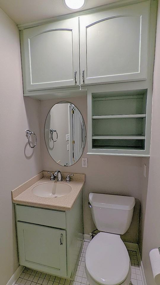 5354 N Lydell Ave - Photo 6 of 14