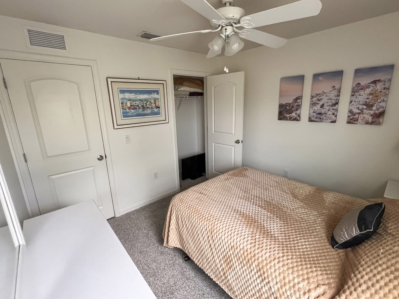 Nw Juanita Pl - Photo 5 of 19