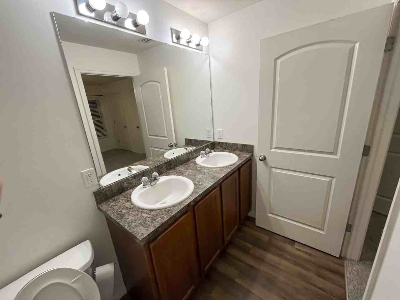 Nw Juanita Pl - Photo 6 of 19