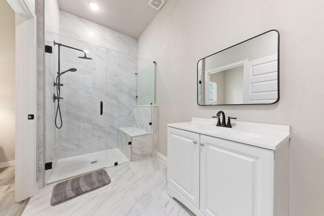 Carl St - Photo 7 of 26