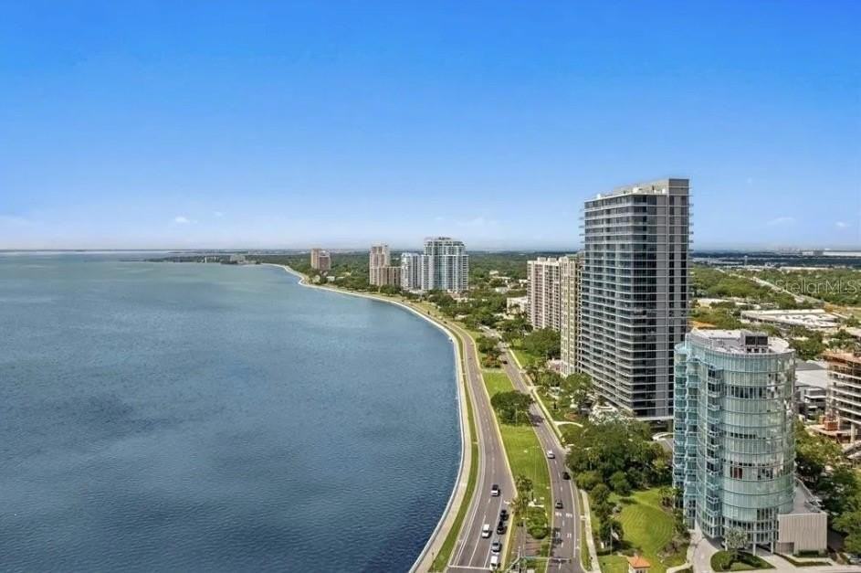 2912 W Santiago St #1703 - Photo 3 of 6