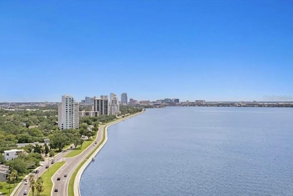 2912 W Santiago St #1703 - Photo 4 of 6