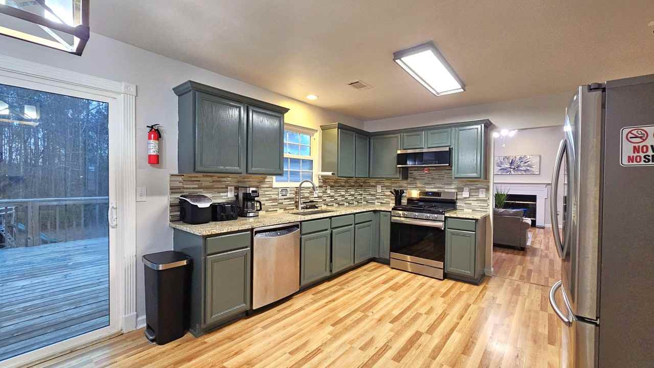 Spring Brook Dr - Photo 4 of 27