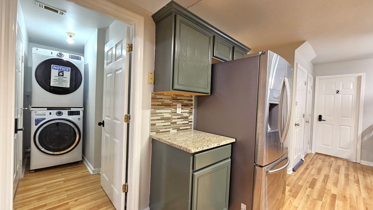 Spring Brook Dr - Photo 5 of 27