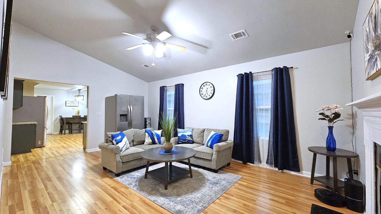 Spring Brook Dr - Photo 7 of 27