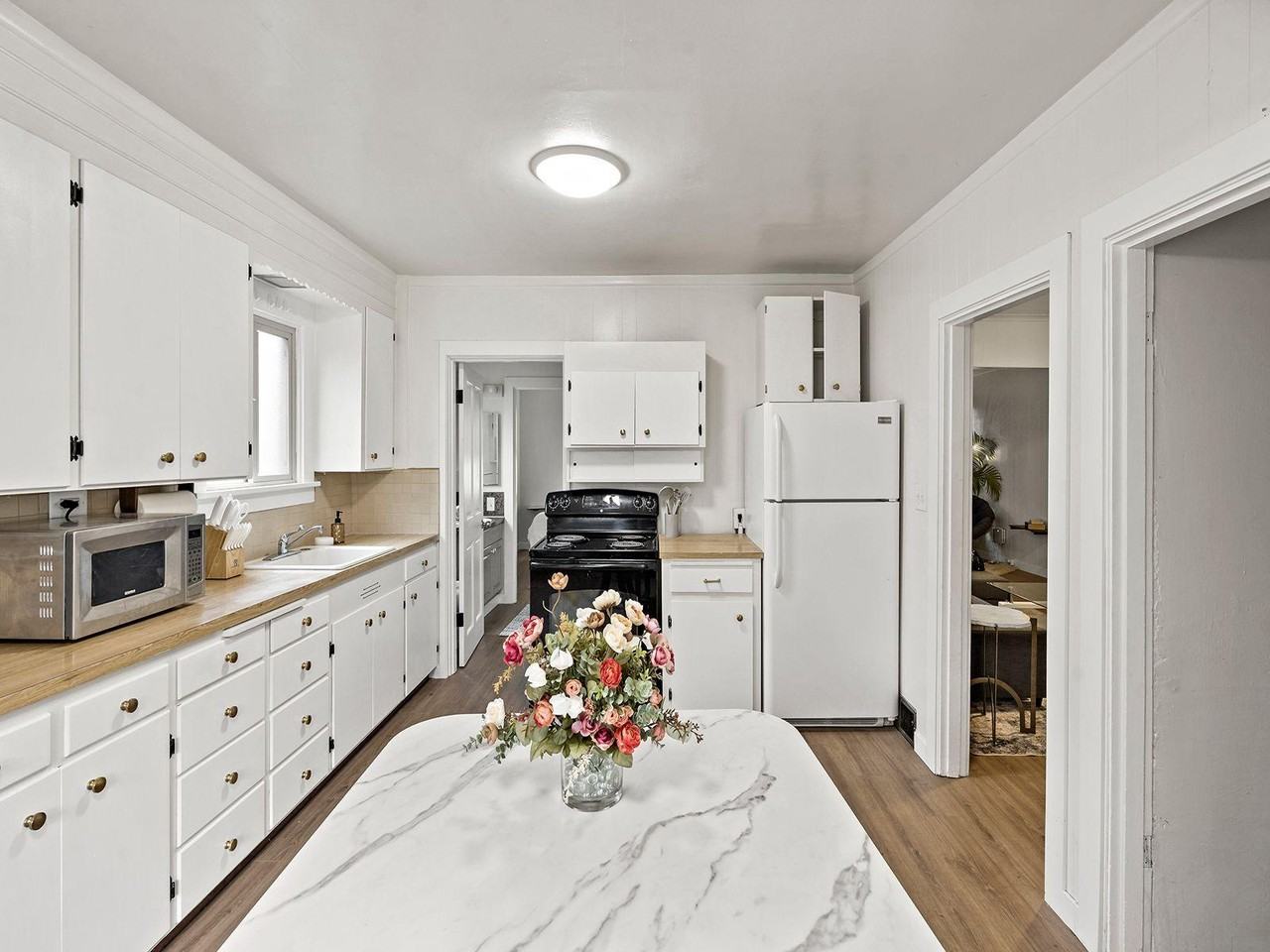 5th Ave Ne - Photo 5 of 14