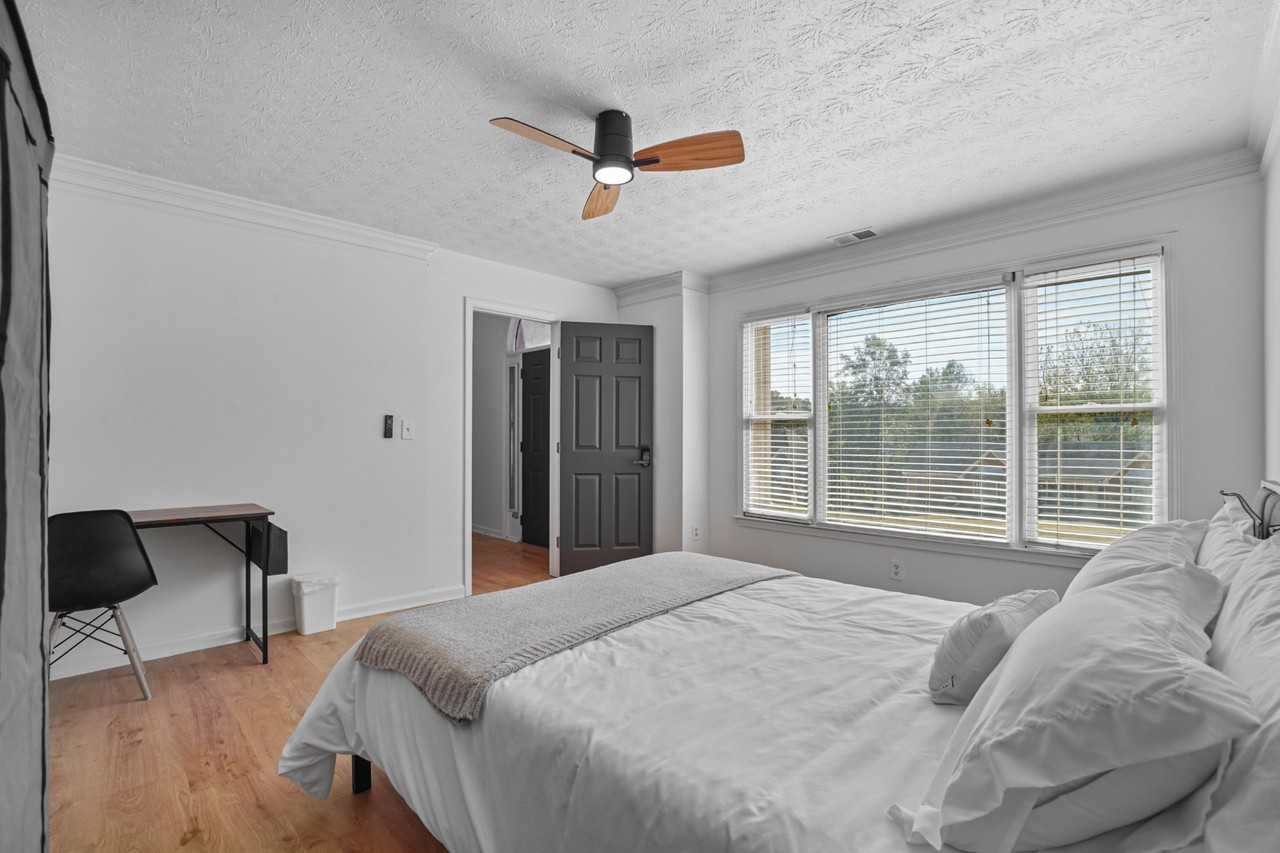 Stockton St - Photo 6 of 8