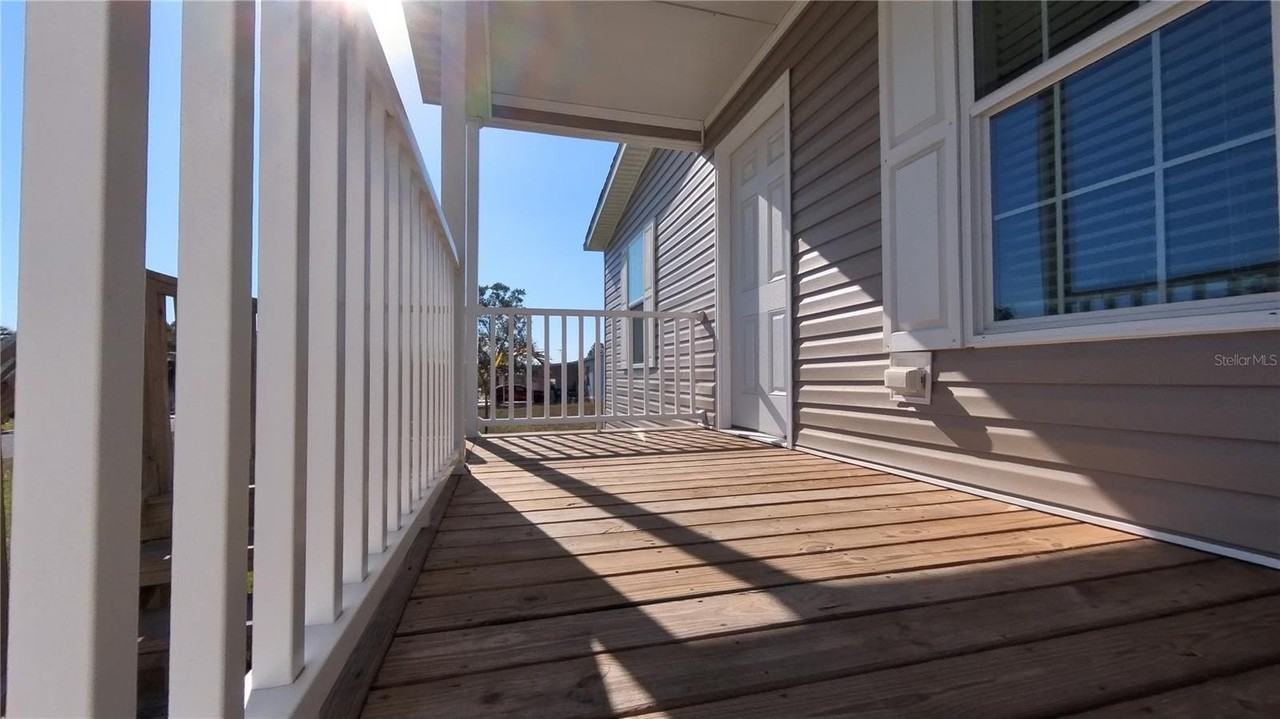 9722 Scepter Ave - Photo 2 of 28