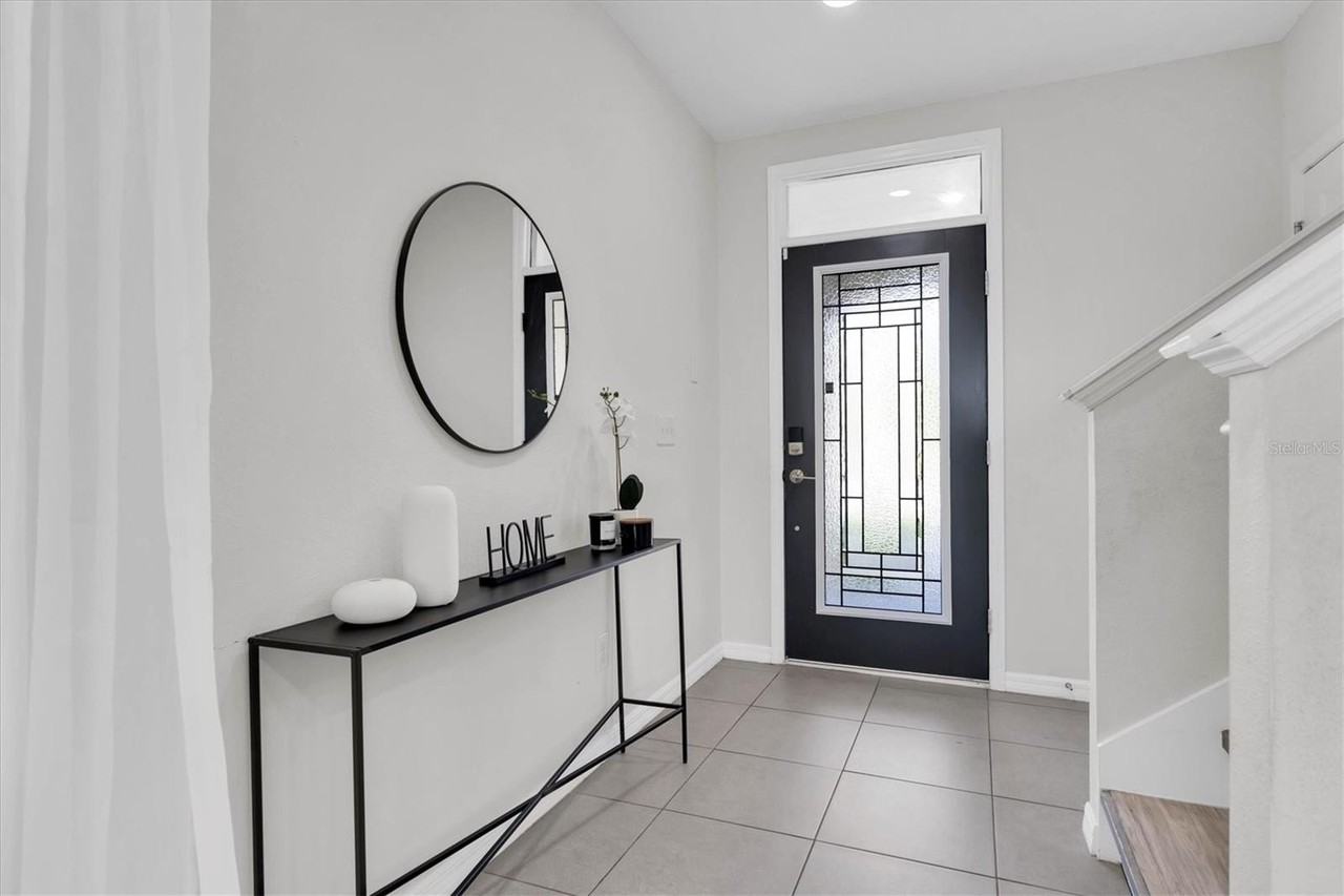 7543 Tuscan Bay Cir - Photo 3 of 37