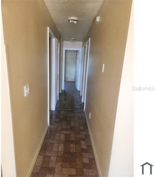 3206 E Mohawk Ave - Photo 5 of 10