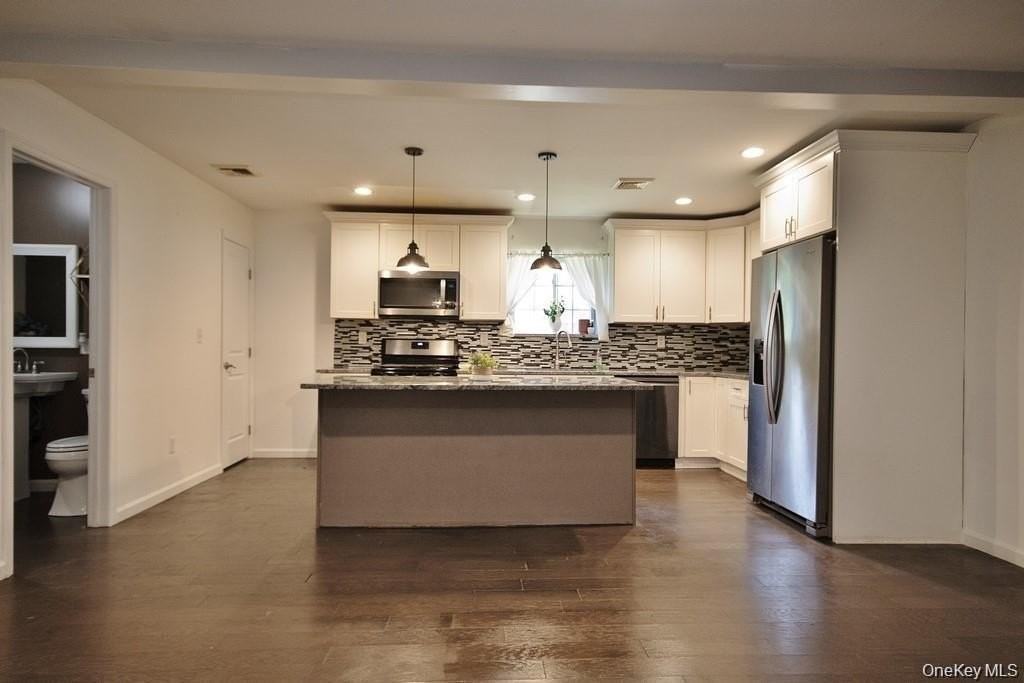 346 Angelo Dr - Photo 7 of 44