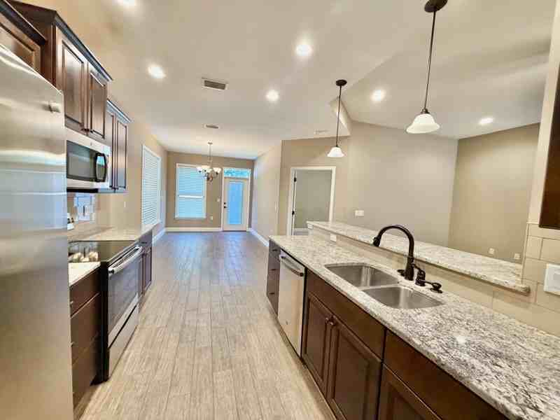 131 Fetting Ave Nw #1 - Photo 4 of 19