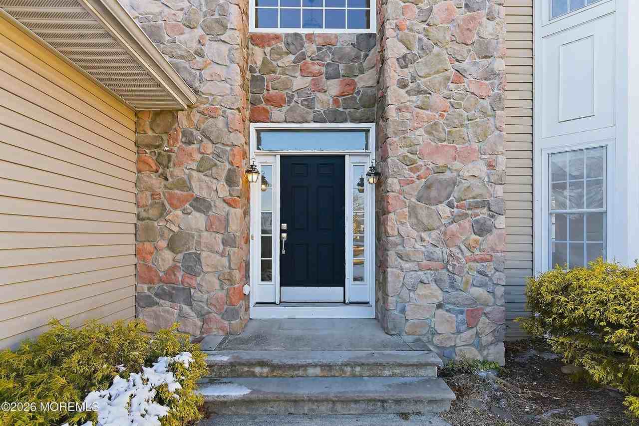 69 Fortune Ct - Photo 3 of 26