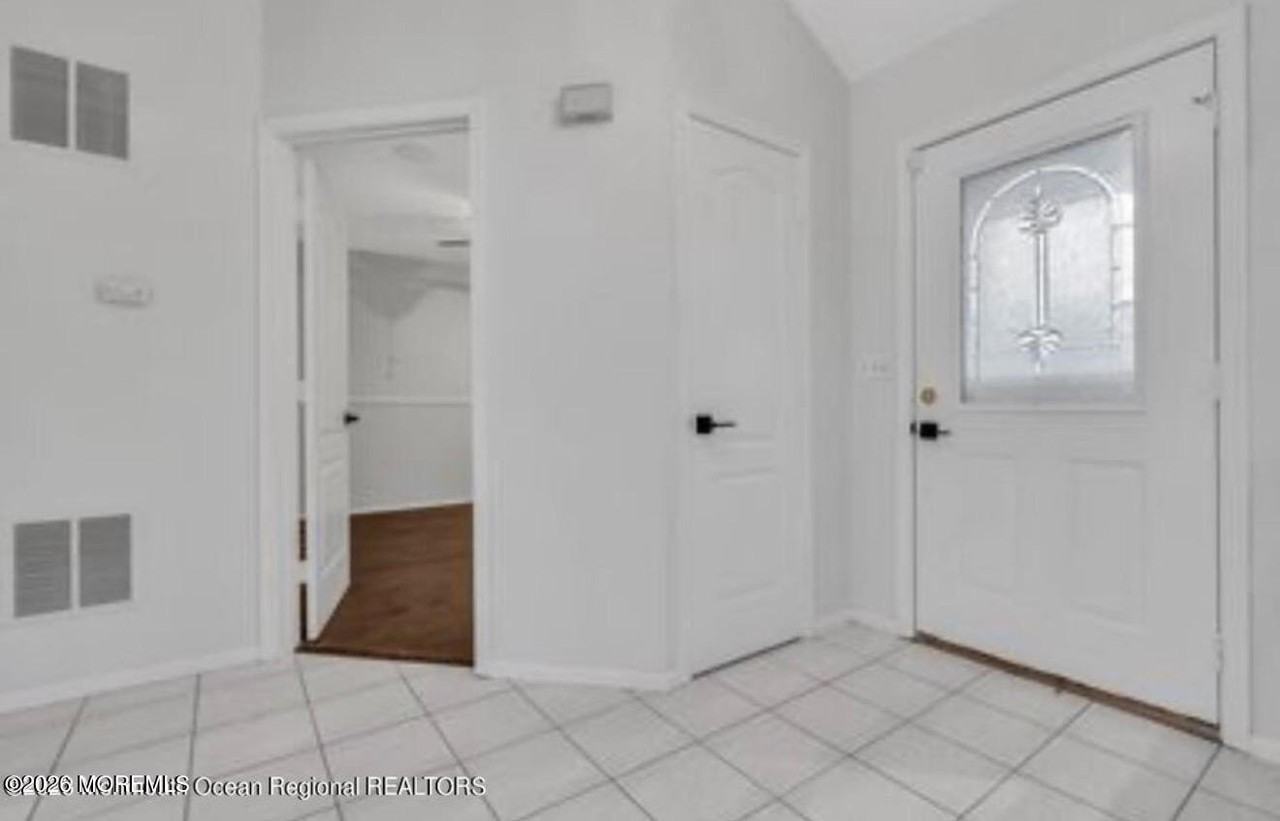 5 Laketree Ct - Photo 7 of 24