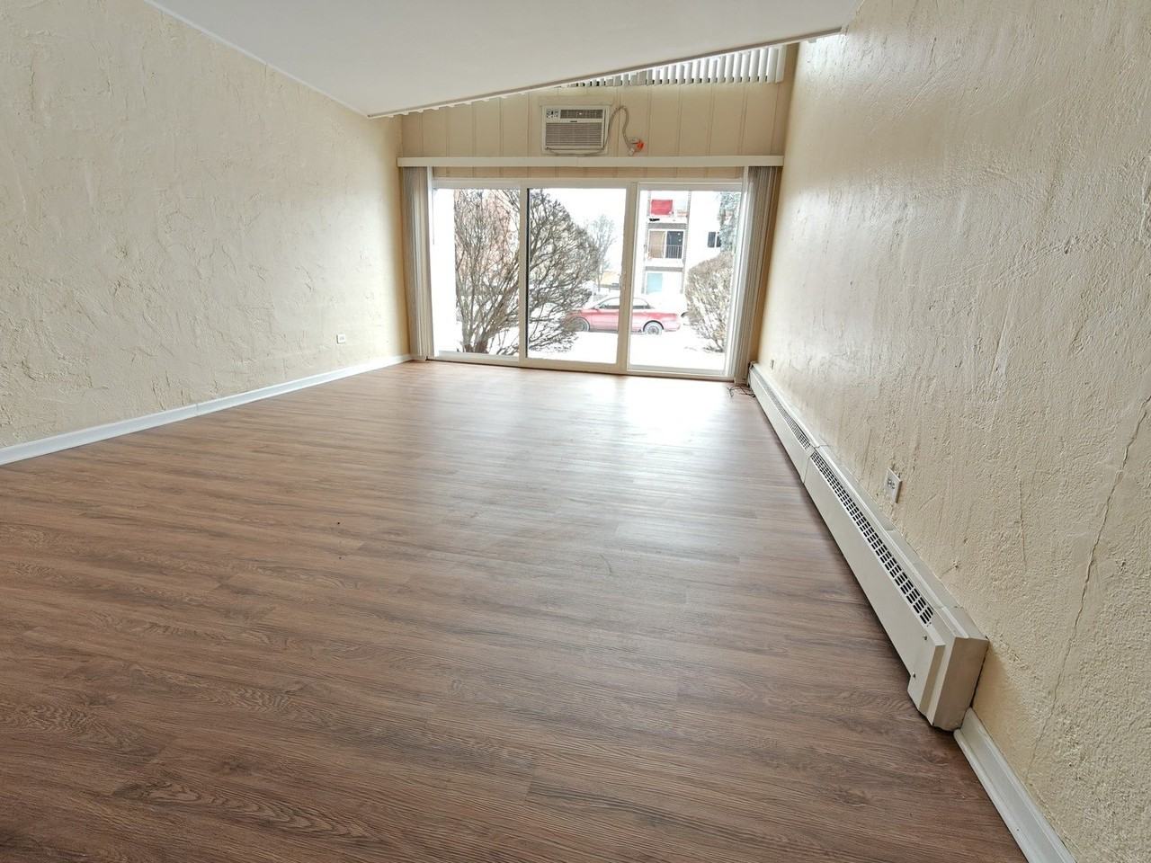 1296 E Washington St Apt 1 #1 - Photo 2 of 29